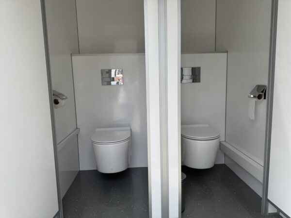 Toilettenwagen WC Wagen Deluxe – Bild 4